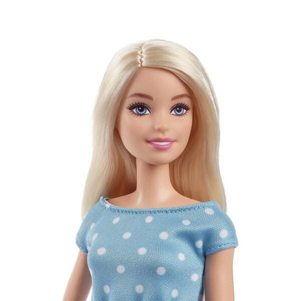 Barbie Big City, Big Dreams “Malibu” Barbie Doll - Image 2